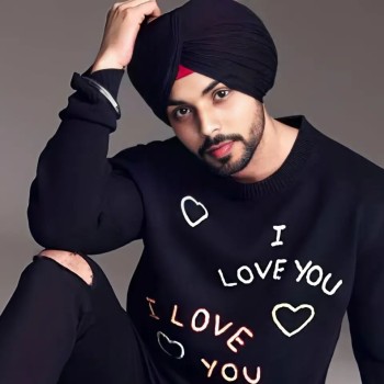 Vicky Khushal
